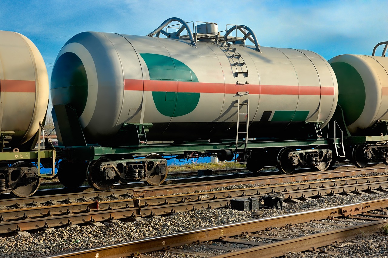 diesel-4907209_1280